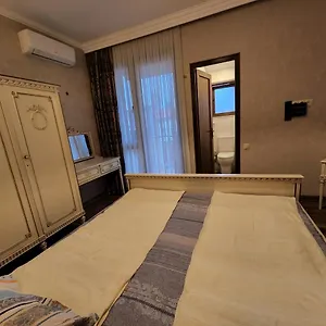 In Old Town Apartament